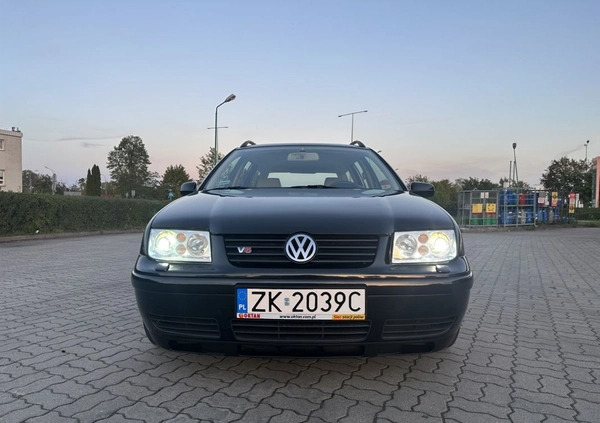 Volkswagen Bora cena 19900 przebieg: 221000, rok produkcji 2000 z Słupsk małe 407